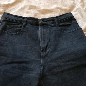 Women's Black Stretch Jordache Jeans